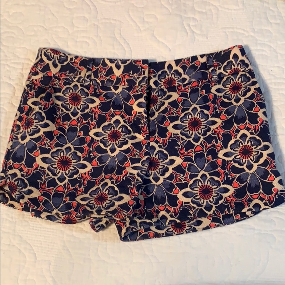 Loft Riviera Short - floral pattern